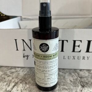 The Handmade Soap Pillow + Room Mist‎  3.3 Oz
